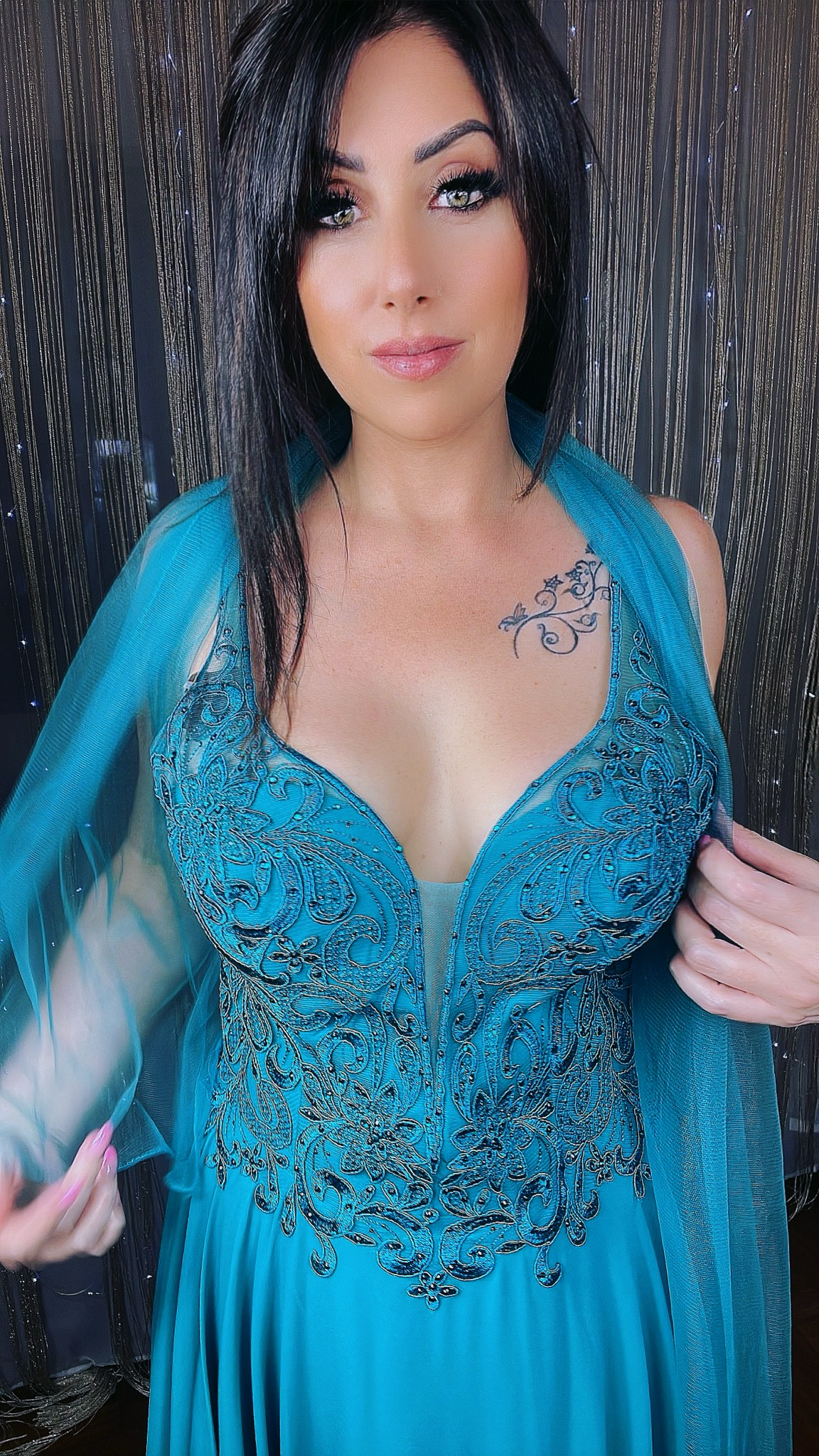 Abito lungo da sera elegante chiffon con perline - Verde