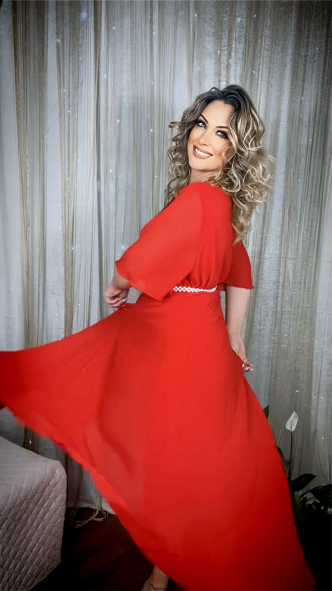 Abito lungo Handmade Curvy chiffon Rosso – Occasione Outlet