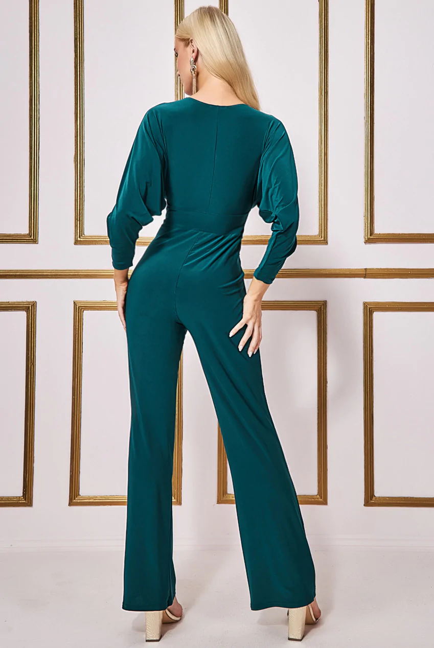Jumpsuit verde smeraldo in tessuto liscio con scollo a V e gamba larga