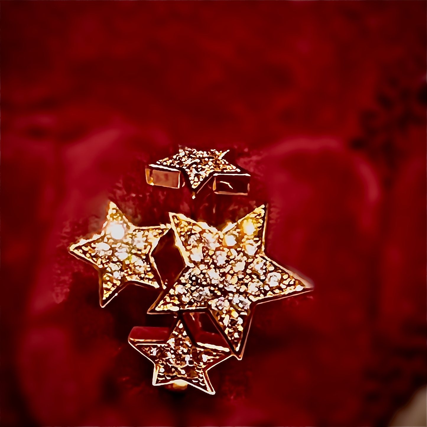 Crystal Zirconia Star Band Ring - Gold