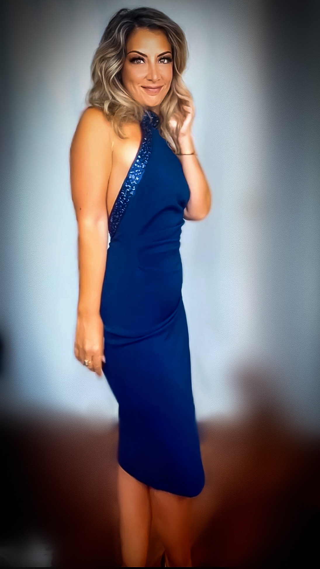 Elegant dress Decorated with stones halter neckline-blue