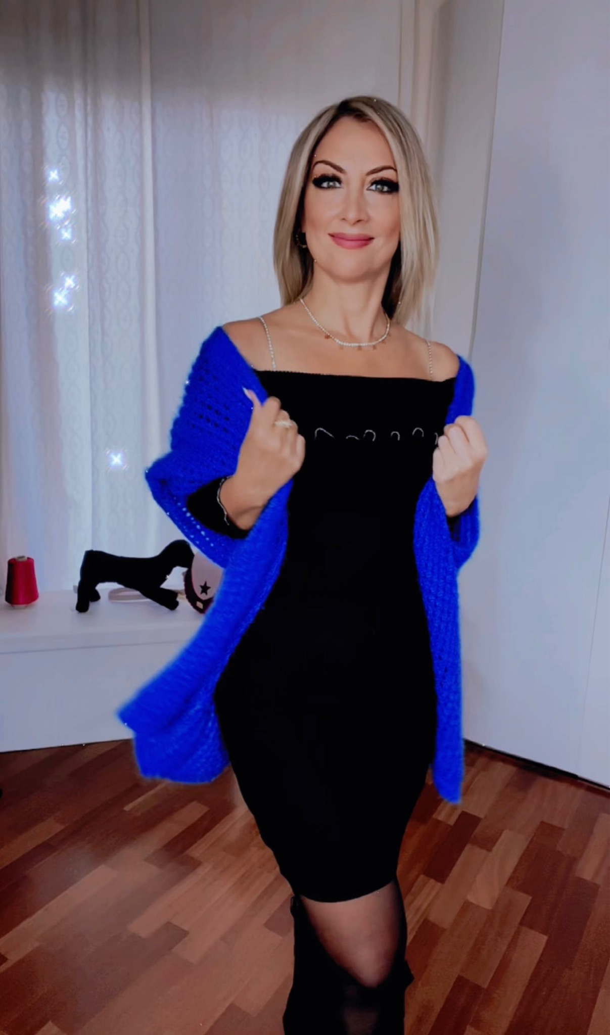 Boat Neck Knit Dress - Black