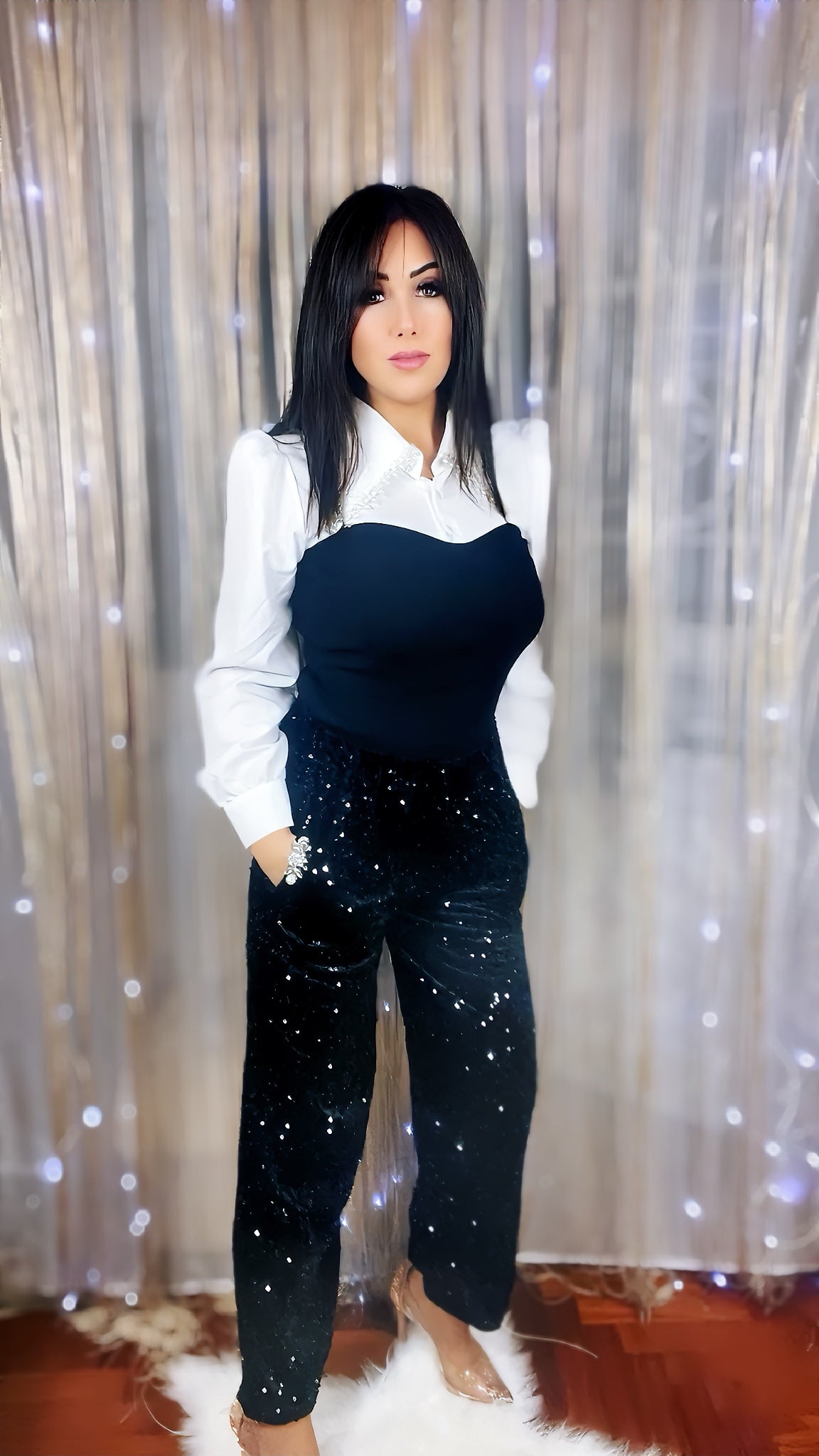 Knit corset shirt with jewel collar