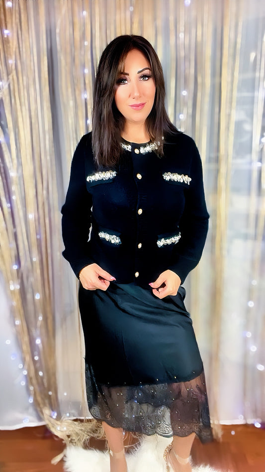 Knitted jacket with pearls