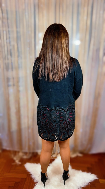 Oversized flared dress with inlays