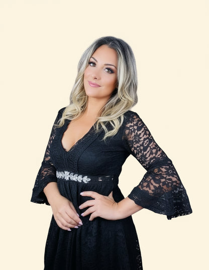 Abito in Pizzo Nero con Cintura Gioiello – Nero