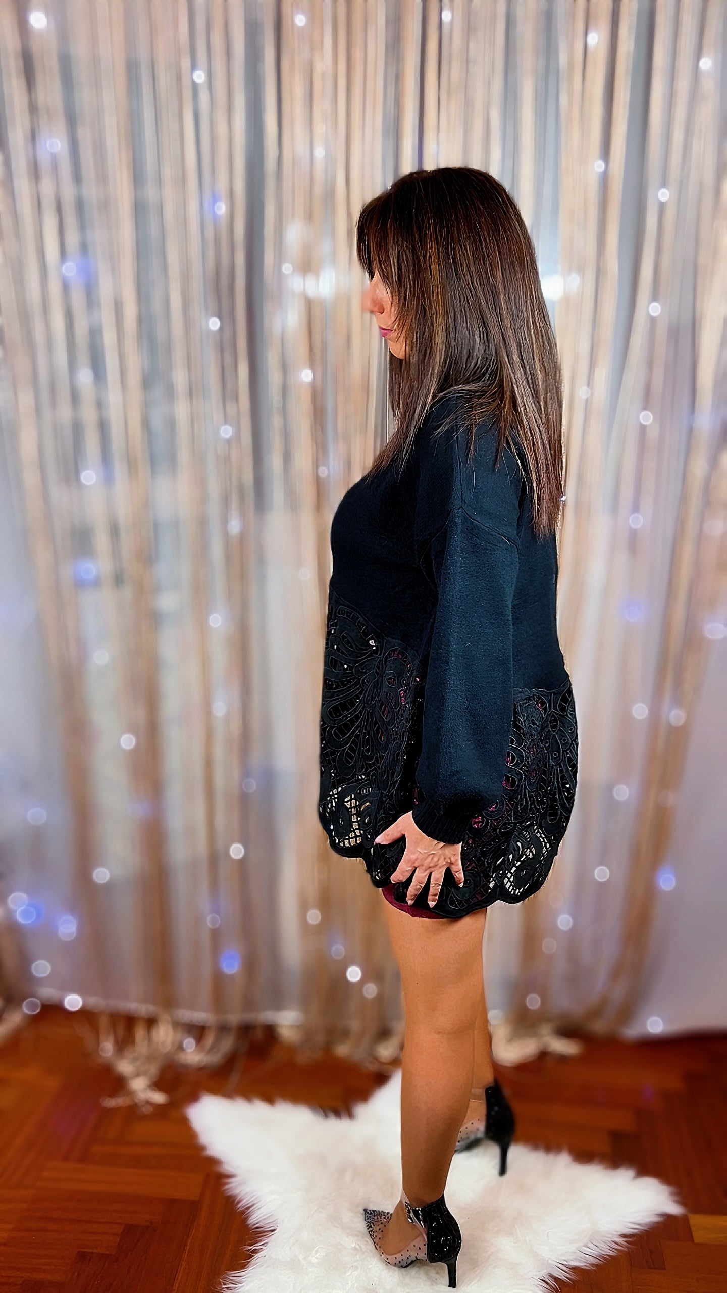 Oversized flared dress with inlays