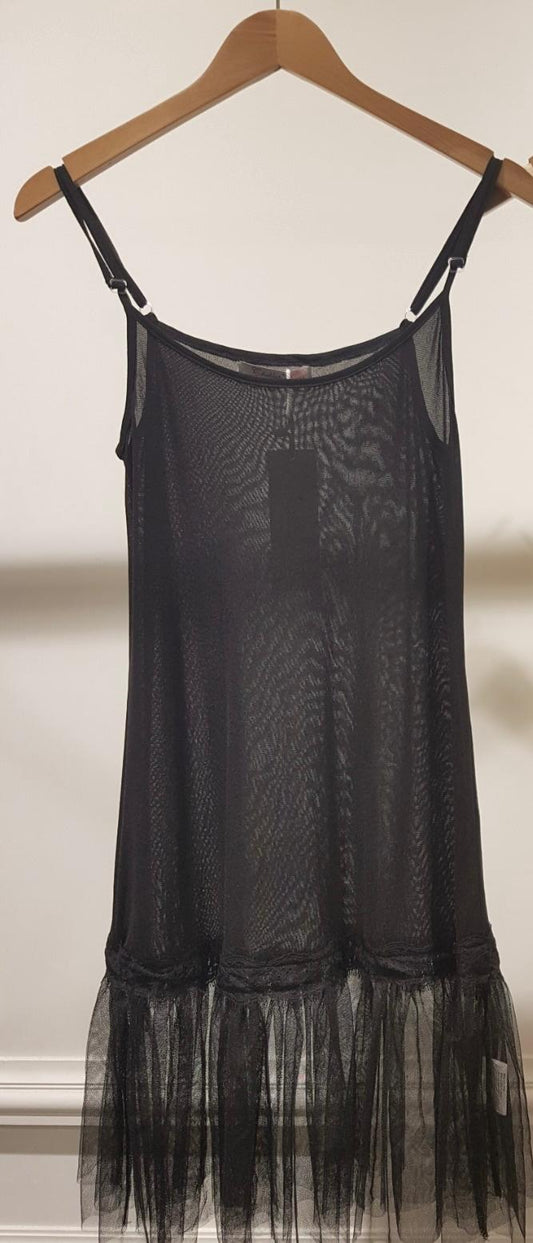 Tulle slip